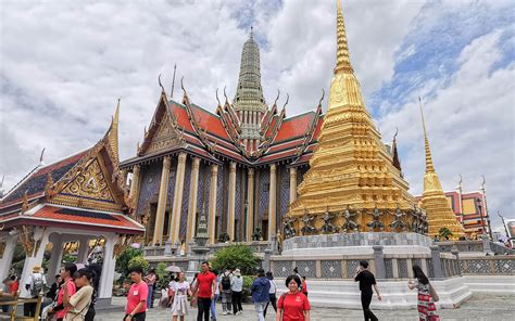 Grand Palace Bangkok Inside