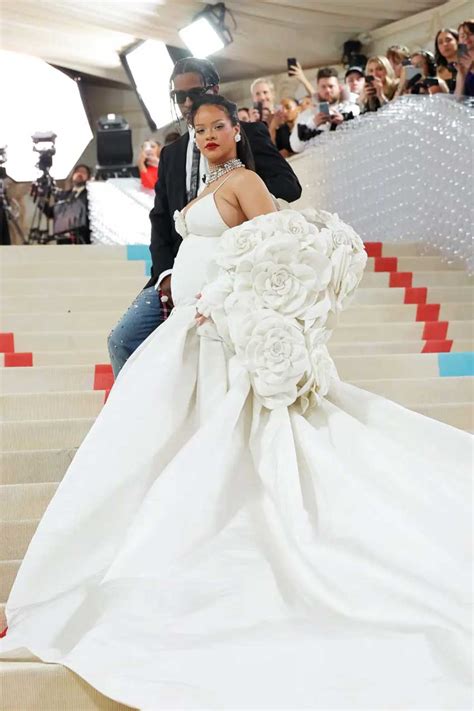 Rihanna is the epitome of beauty in white on Met Gala 2023 red carpet ...