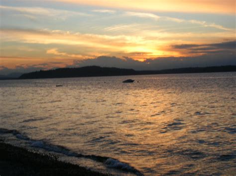 Alki Beach Sunset | Alki Beach, West Seattle sunset Septembe… | Maureen Reilly | Flickr