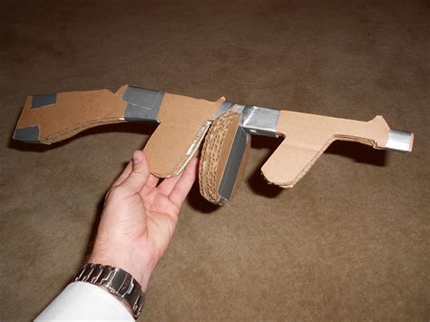 Guy Smiley's Guts: How to Hand-make Cardboard Tommy Guns