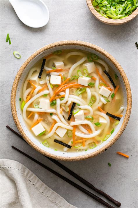 Simple Vegan Miso Noodle Soup (7 Ingredients) - The Simple Veganista