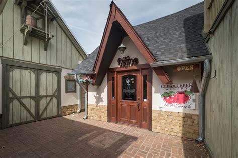 Cedar Creek Winery Tasting Room - Brown County Indiana