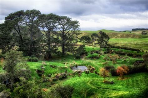 Hobbiton, New Zealand - YourAmazingPlaces.com