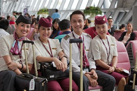 Trip with Qatar Cabin Crew ~ World stewardess Crews