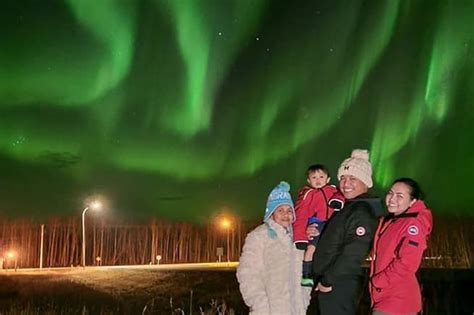 'Magical': Pinoy family enjoys northern lights in Canada | ABS-CBN News