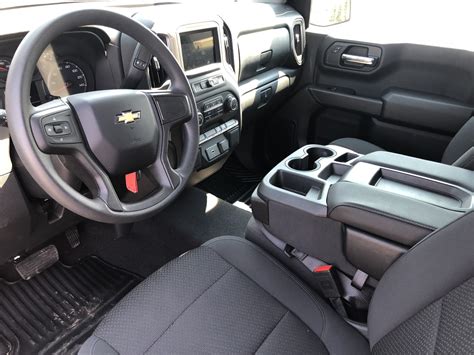 2019 Chevrolet Silverado 1500 Custom Interior – Wyoming Media Drive – August 2018 003 – cockpit ...