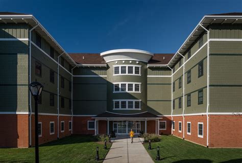 University of Bridgeport, University Hall | KBE Building Corporation