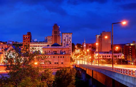 Living in Youngstown, Ohio: The 6 Best Things to Do