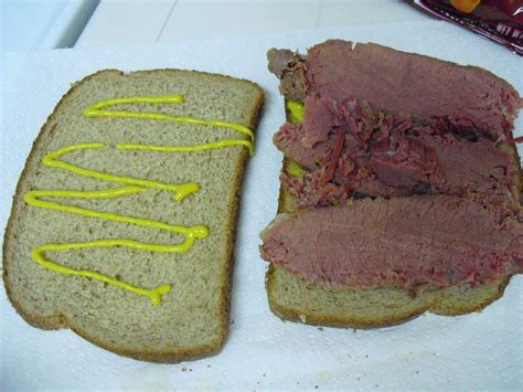 A Tale of 2 Foodies: Corned Beef Sandwich