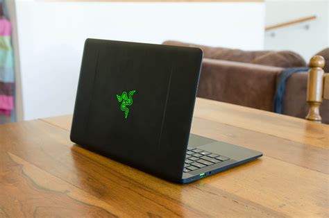 Razer Blade Stealth Review Photo Gallery - TechSpot