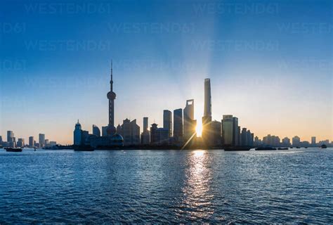 The Bund and Pudong skyline at sunrise, Shanghai, China stock photo