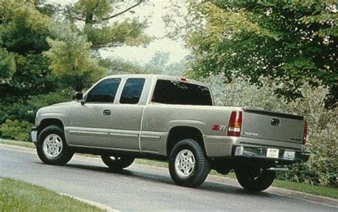 1999 Chevrolet Silverado 1500 Pictures - 22 Photos | Edmunds