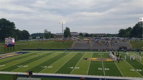 Saline High School Marching Band 2022 Hudsonville Game Entrance - YouTube