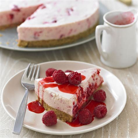 Raspberry Cheesecake | Dessert Recipes | Woman & Home