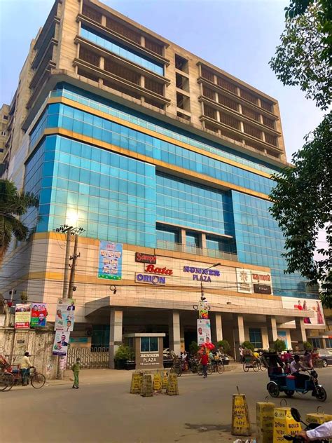 Runner plaza bogra