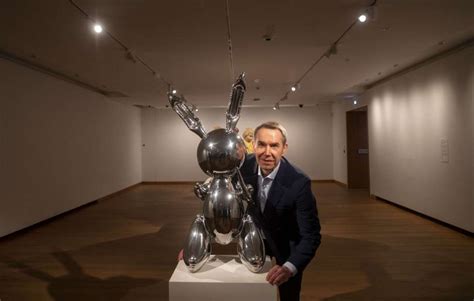 JEFF KOONS: RABBIT SCULPTURE – Where Creativity Works