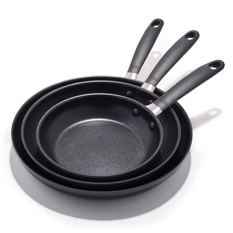 OXO Good Grips Nonstick 3-Piece Hard-Anodized Aluminum Frying Pan Set CC005956-001 - The Home Depot