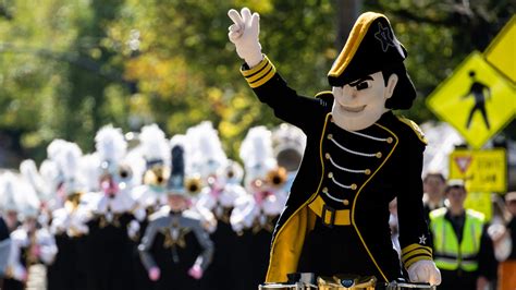 A look at Vanderbilt mascot Mr. Commodore