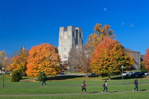 Virginia’s vibrant autumn colors could be early this year, according to ...