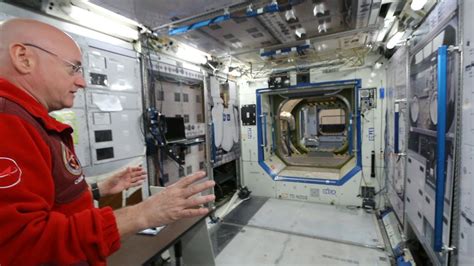 International Space Station Tour on Earth (1g) - Smarter Every Day 141 ...