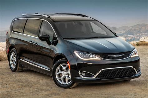 2019 Chrysler Pacifica: Review, Trims, Specs, Price, New Interior Features, Exterior Design, and ...