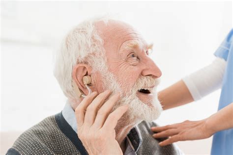 Hearing Impairment and Loss in Seniors | Understand the Signs