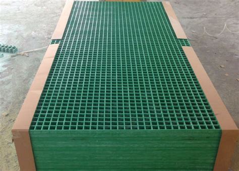 Green Fiberglass Grating Panels , Plastic Walkway Grating Customized Size