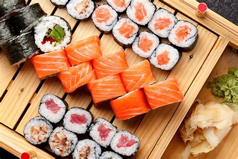 Ikan Mentah Pada Hidangan Sushi, Aman Untuk di Konsumsi? | HonestDocs