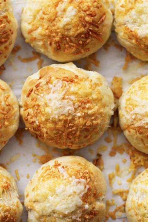 30 minute Asiago Cheese Rolls | The Recipe Critic