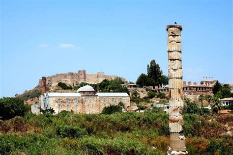 The Sacred Temple Of Artemis Turkey Wonder Of The Ancient World