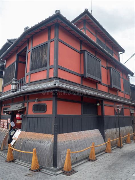 Gion District in Kyoto, Japan Editorial Stock Image - Image of lifestyle, houses: 148140379