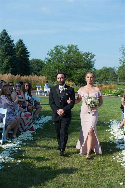 johnny galecki walks down the aisle - Elite Photo | Wedding, Ceremony, Wedding colors