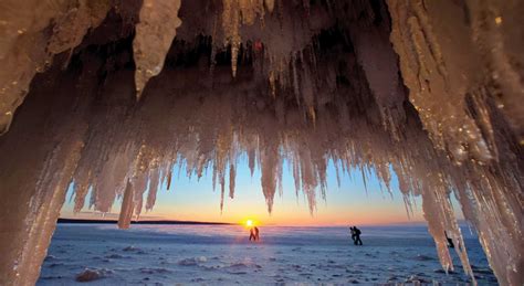 Apostle Islands, Wisconsin: Lake Superior's Stunning Sea Caves ...