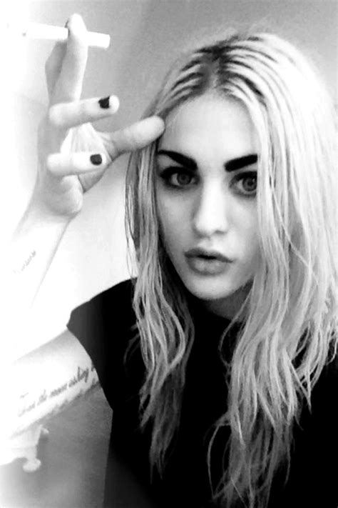 Kurt Cobain's Daughter is 20 now | Sports, Hip Hop & Piff - The Coli