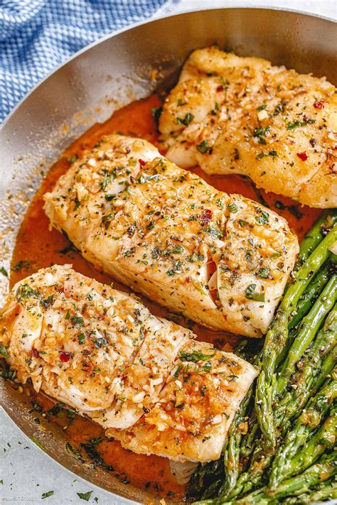 Garlic Butter Cod with Lemon Asparagus Skillet | Fish dinner recipes ...