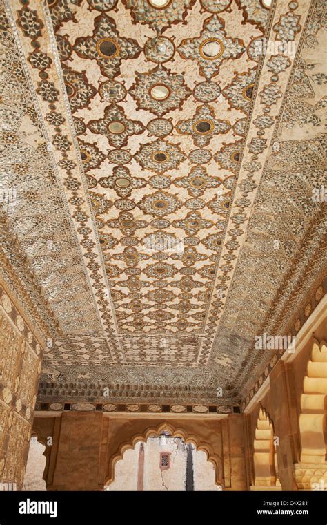 Ceiling of Sheesh Mahal (Mirror Palace) in Amber Fort, Jaipur, Rajasthan, India Stock Photo - Alamy