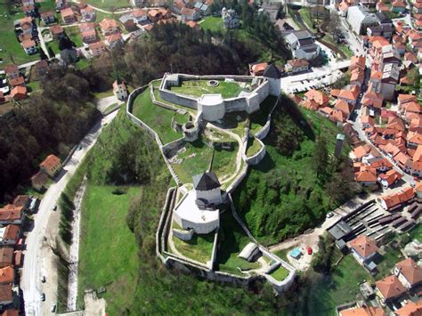 Tešanj Old Fort