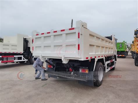 Isuzu 700p 8 ton dump truck - Isuzu Tank truck, Isuzu Garbage Truck ...