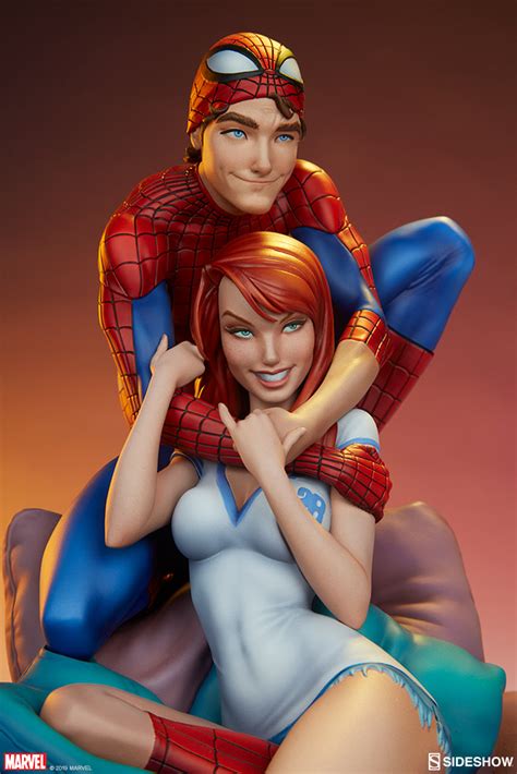 Sideshow Spider-Man & Mary Jane Maquette Statue! J. Scott Campbell ...