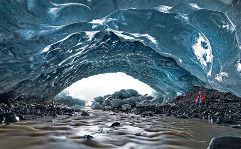 Cool FunPedia: The World's Most Beautiful Glacier Ice Caves