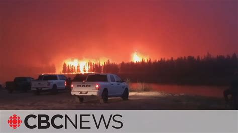 Thousands from N.W.T. fire zone sheltering in Yellowknife - The Global ...