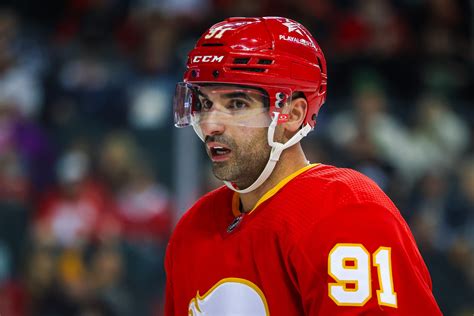 Calgary Flames milestone watch: three veteran forwards chasing big benchmarks in 2024-25