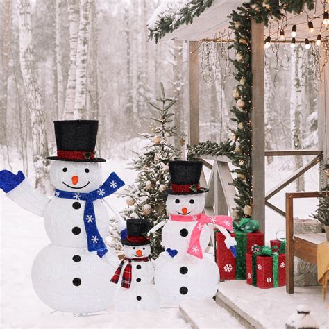 The Holiday Aisle® Snowman Family Lighted Display | Wayfair