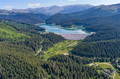 Premium Photo | Water dam and reservoir lake