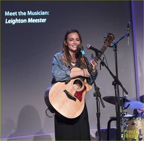 Leighton Meester Performs in NYC as She Focuses on Music: Photo 3219183 ...