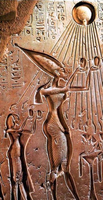 Nefertiti worshipping Aten, the sun god. Tomb relief from the Amarna ...