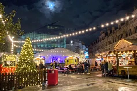 Manchester Christmas Markets 2022 opening and closing times ...