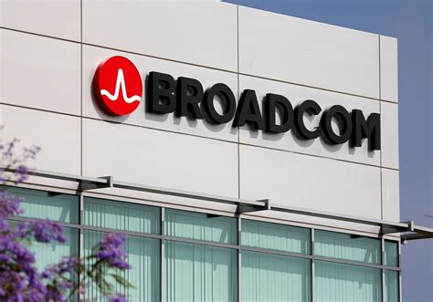 Chipmaker Broadcom lands two new component contracts with Apple