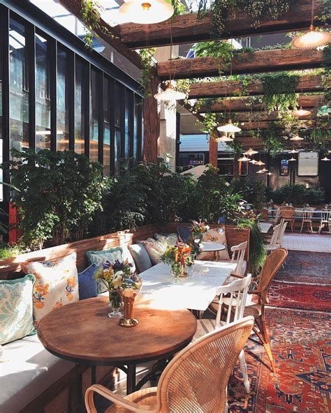 20+ Rooftop Cafe Design Ideas