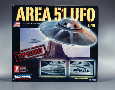 Polar Lights / Round 2 1:48 Area 51 UFO